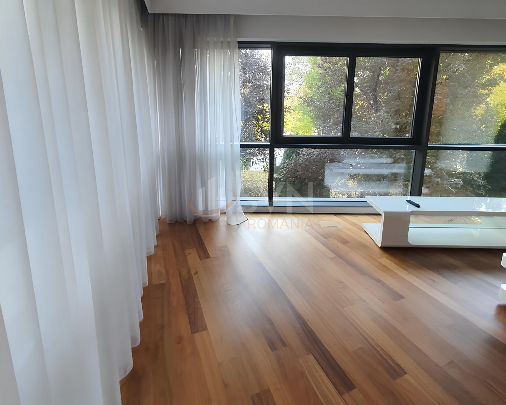 3 camere cu loc parcare subteran inclus Bucuresti/Floreasca