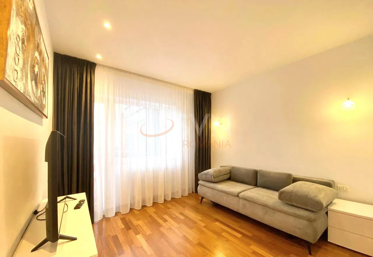 3 camere cu loc parcare subteran inclus Bucuresti/Herastrau