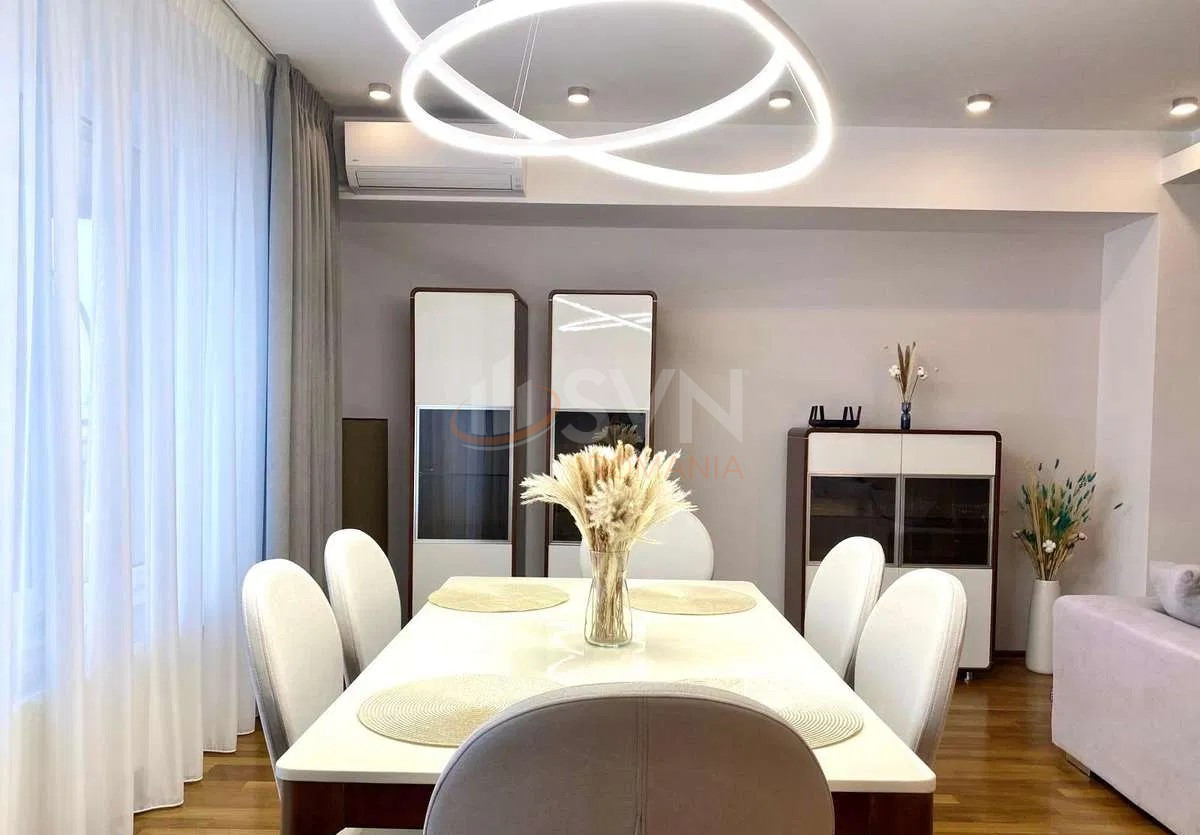 3 camere cu loc parcare subteran inclus Bucuresti/Herastrau