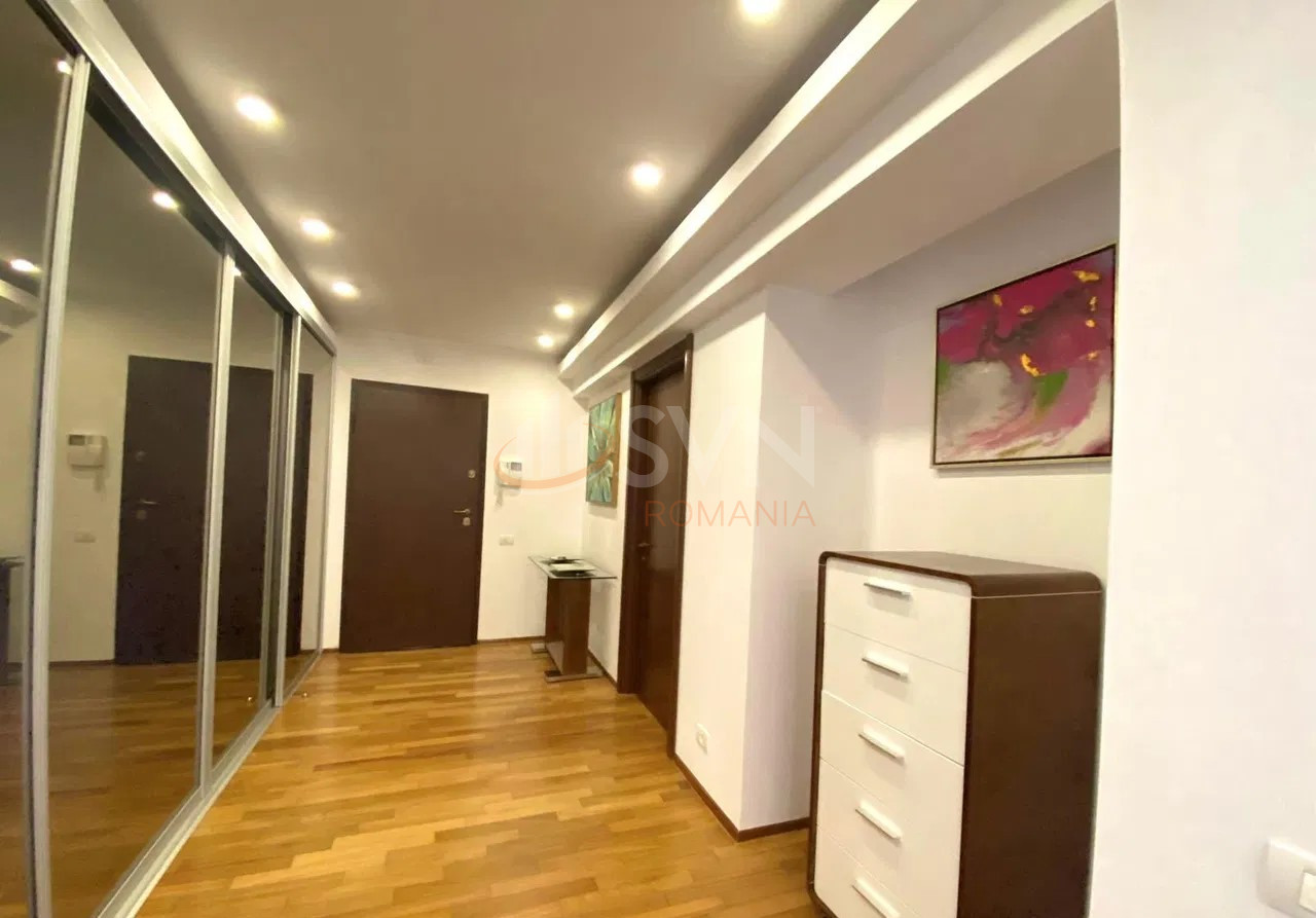 3 camere cu loc parcare subteran inclus Bucuresti/Herastrau