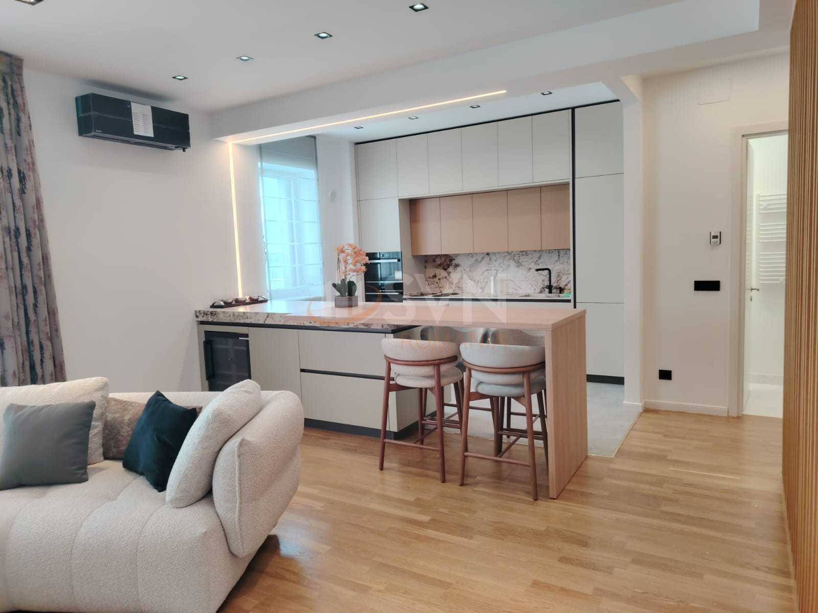 3 camere cu loc parcare subteran inclus Bucuresti/Domenii