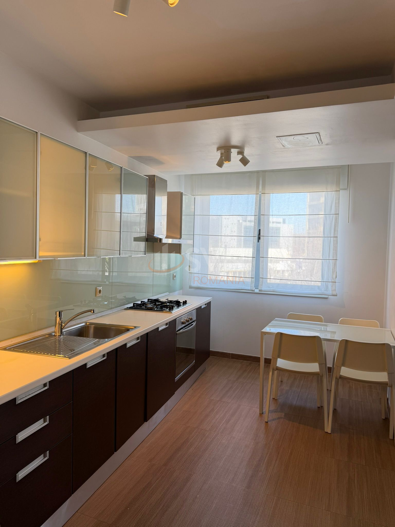 3 camere cu loc parcare subteran inclus Bucuresti/Iancu Nicolae