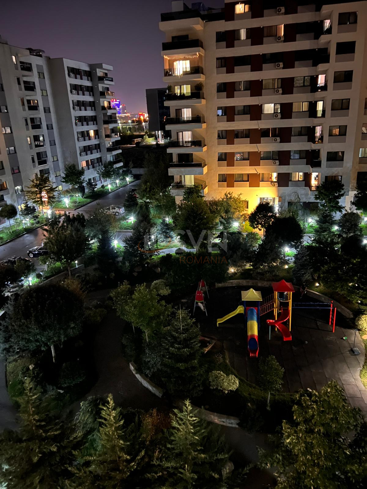 3 camere cu loc parcare subteran inclus Bucuresti/Pipera