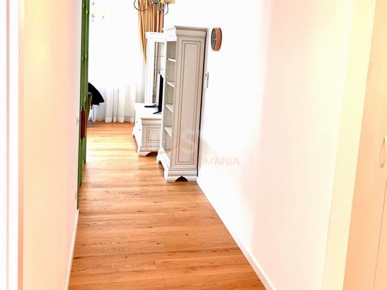 3 camere cu loc parcare subteran inclus Bucuresti/Aviatiei