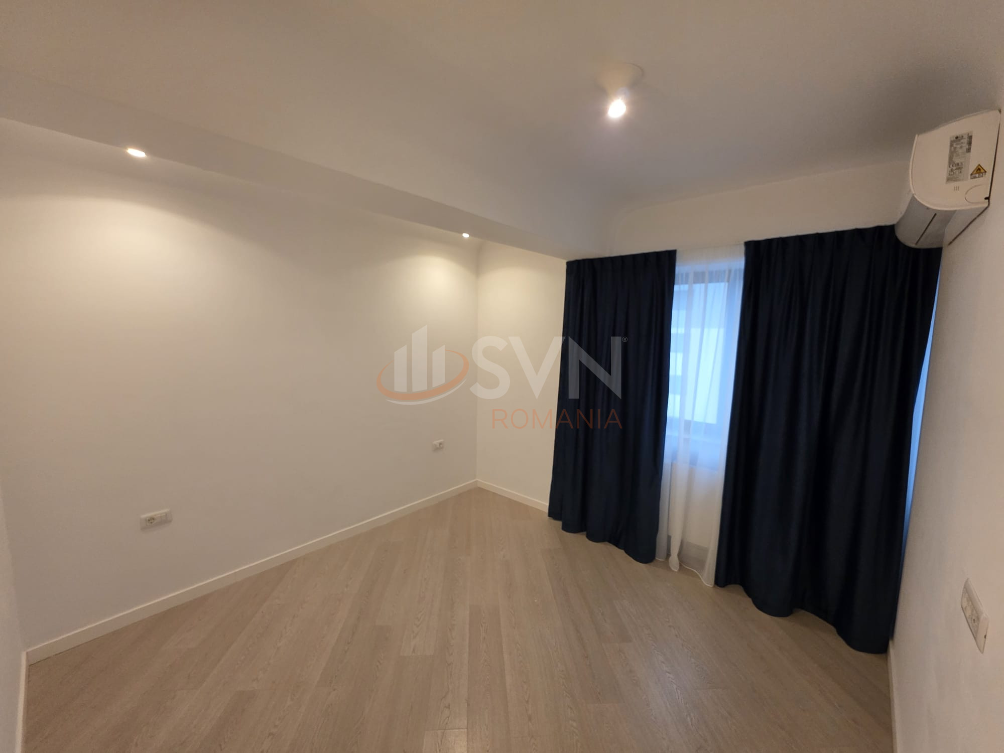 3 camere cu loc parcare subteran inclus Bucuresti/Pipera