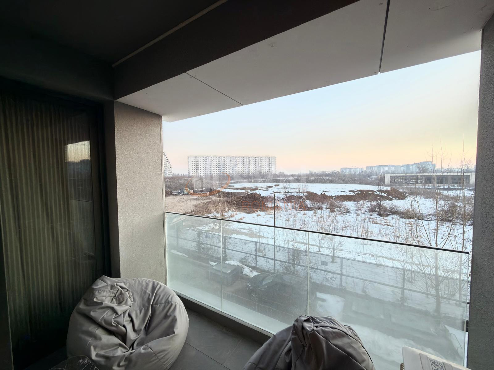 3 camere cu loc parcare subteran inclus Bucuresti/Pipera