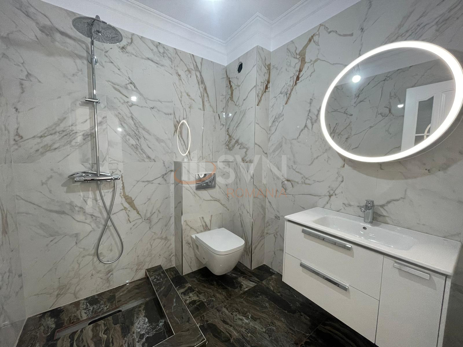 3 camere cu loc parcare subteran inclus Bucuresti/Baneasa