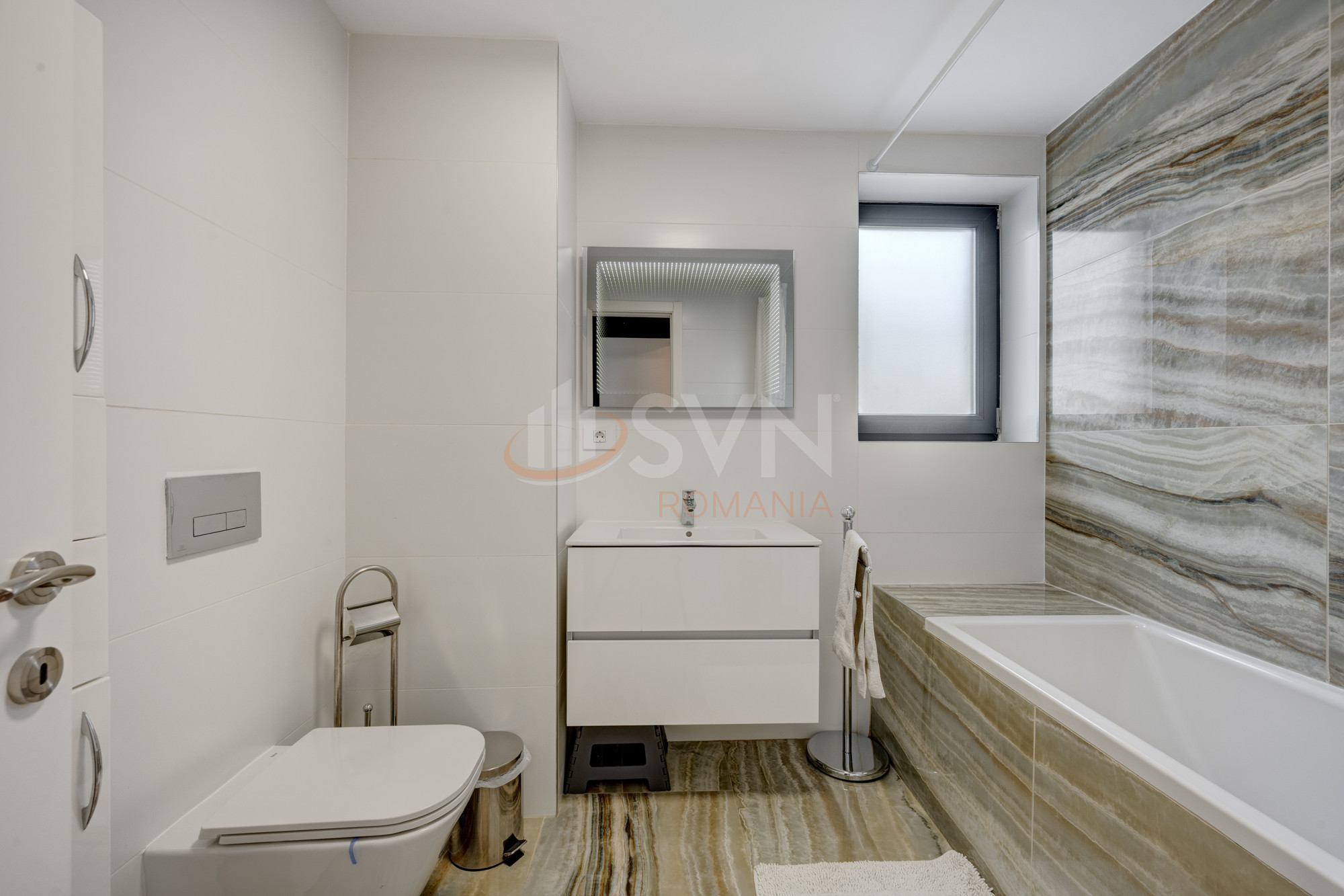 3 camere cu loc parcare subteran inclus Bucuresti/Straulesti