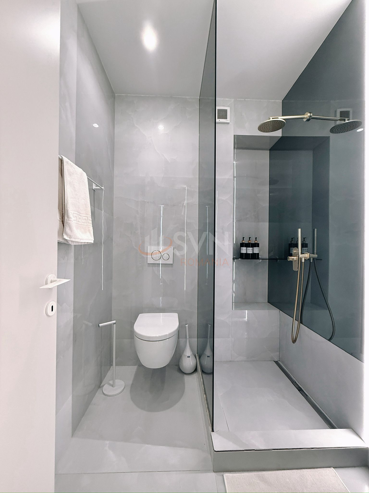 3 camere cu loc parcare subteran inclus Bucuresti/Pipera