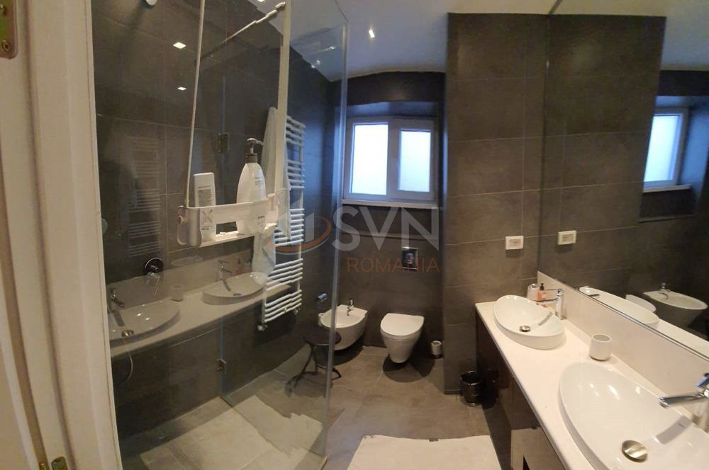 3 camere cu loc parcare subteran inclus Bucuresti/Amzei