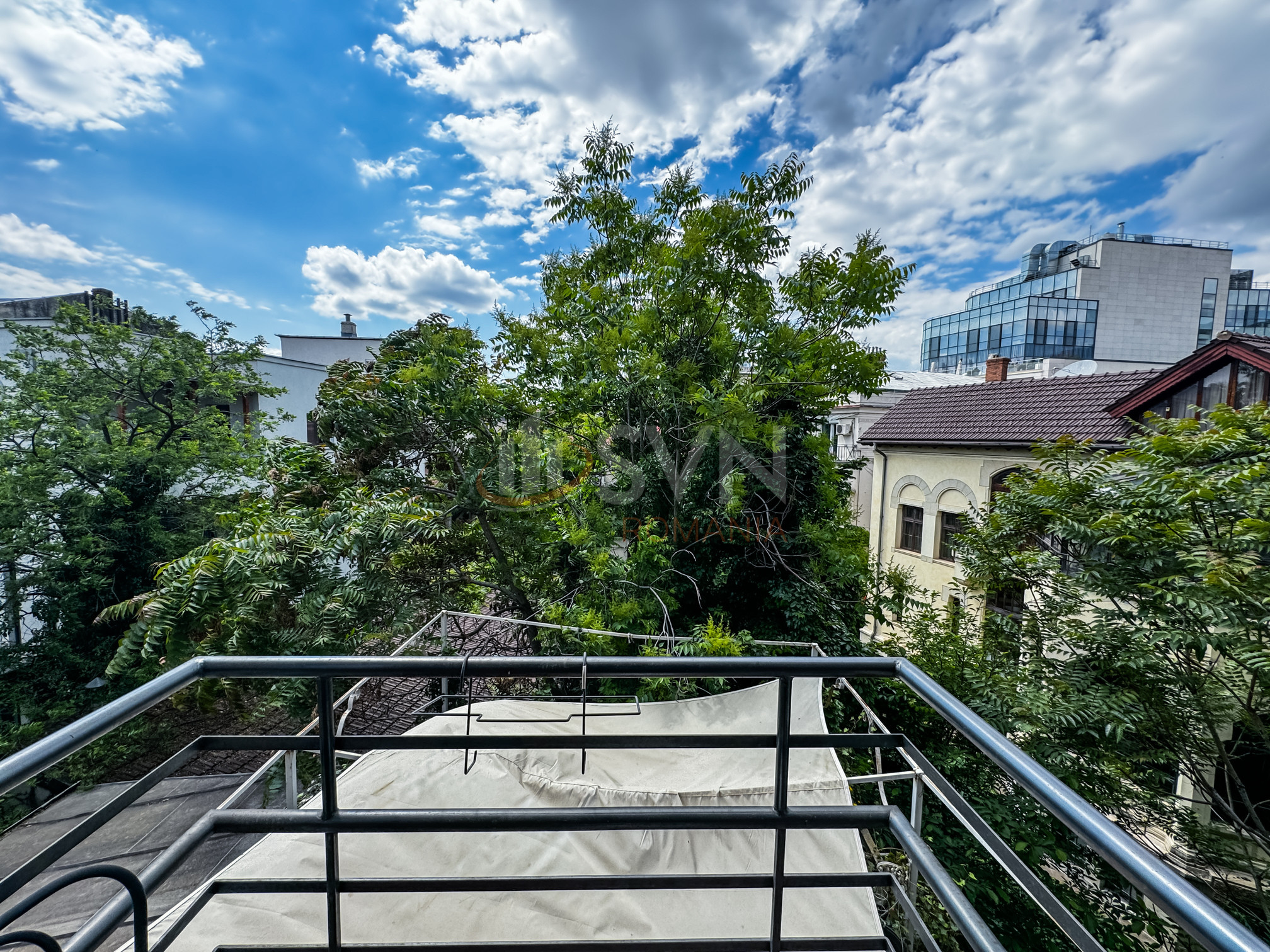 3 camere cu loc parcare subteran inclus Bucuresti/Amzei