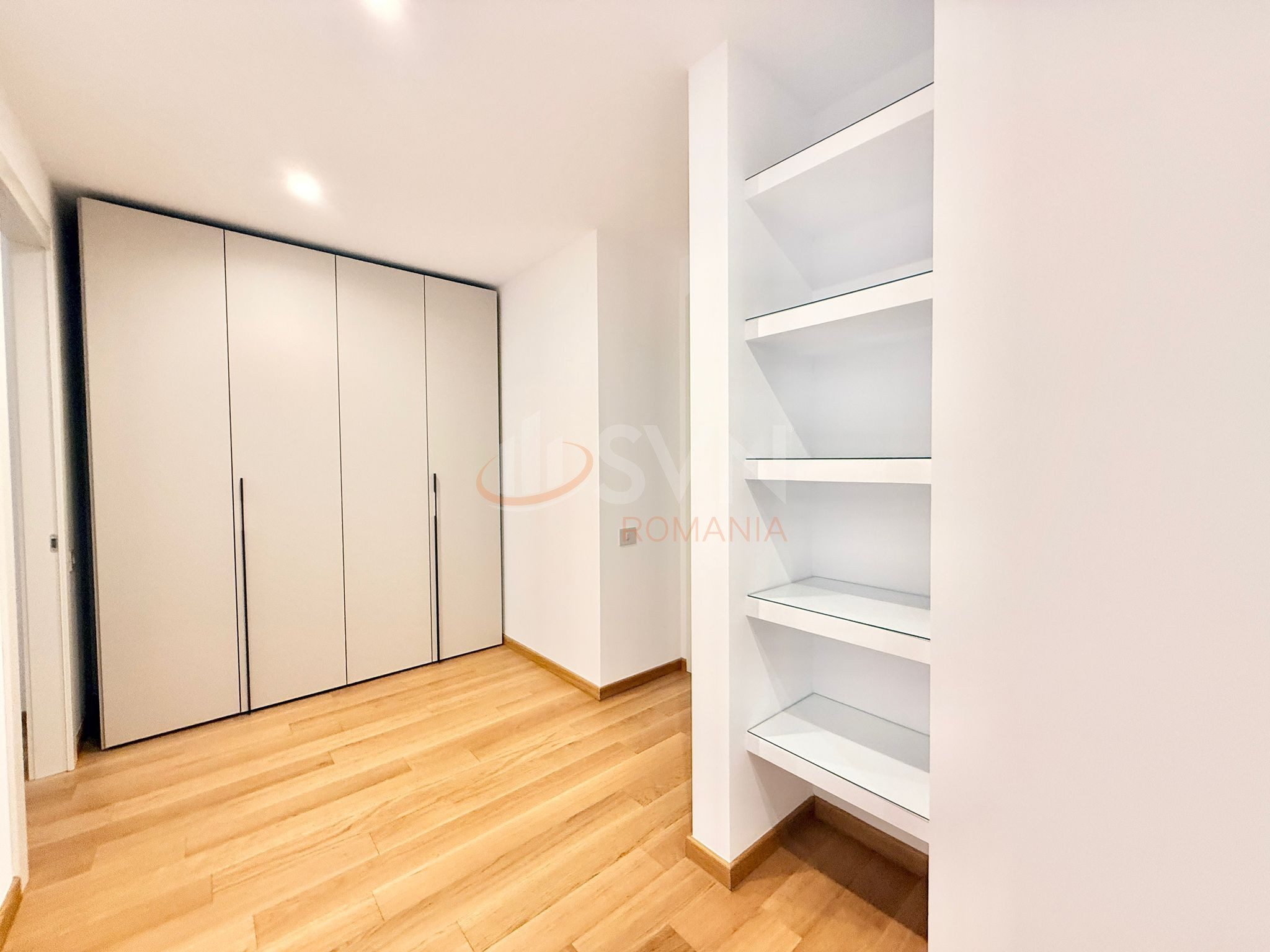 3 camere cu loc parcare subteran inclus Bucuresti/Primaverii