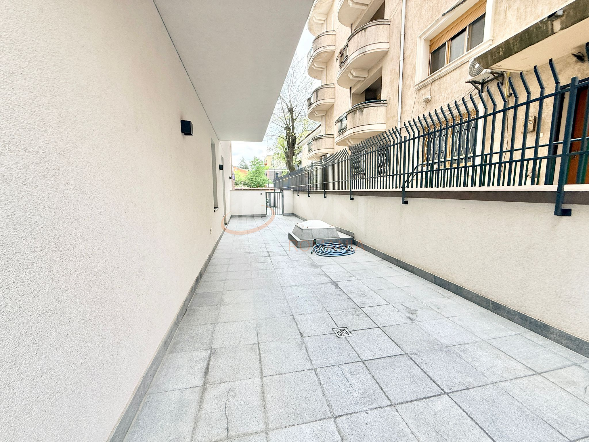 3 camere cu loc parcare subteran inclus Bucuresti/Primaverii