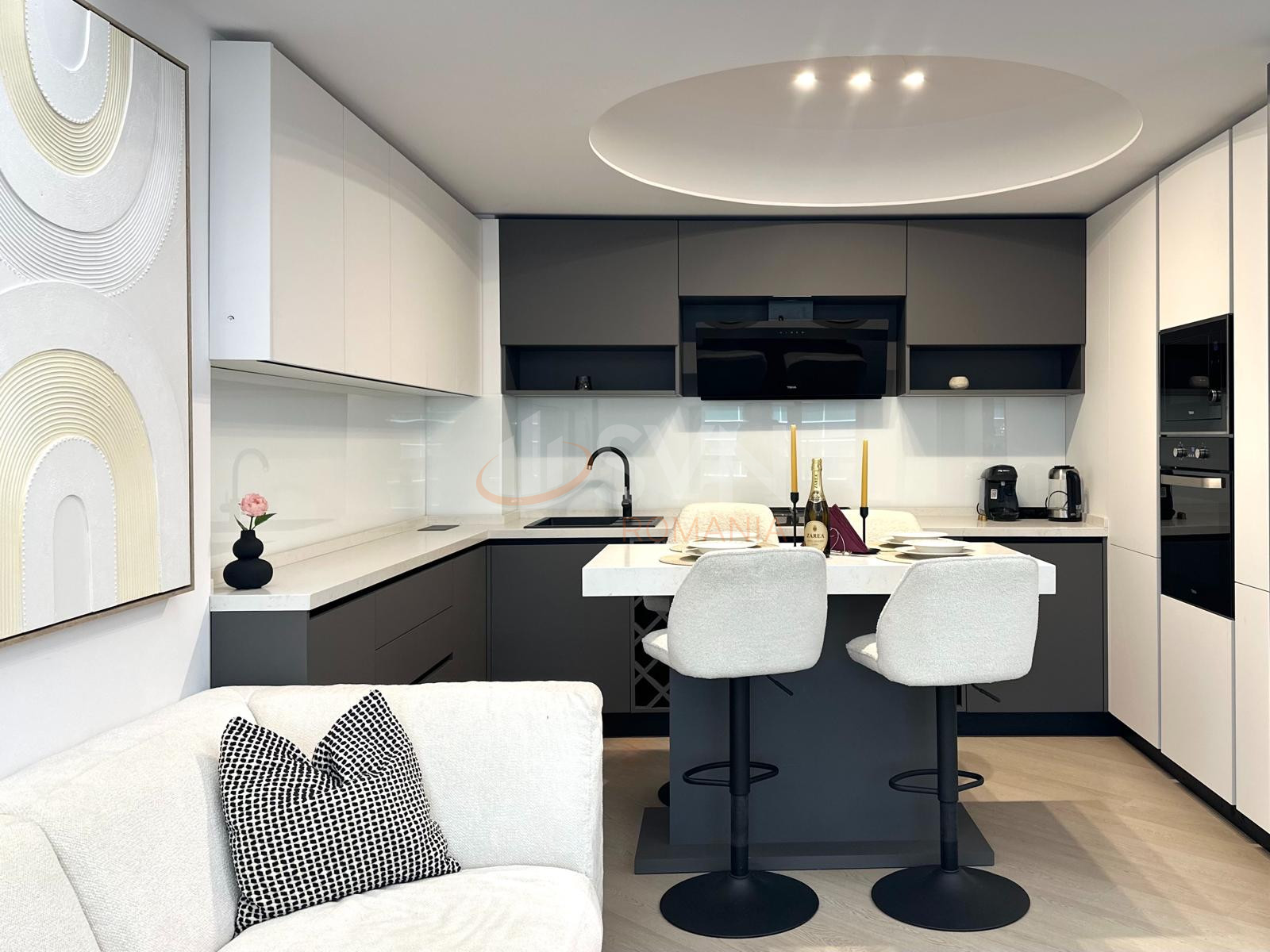 3 camere cu loc parcare subteran inclus Bucuresti/Pipera