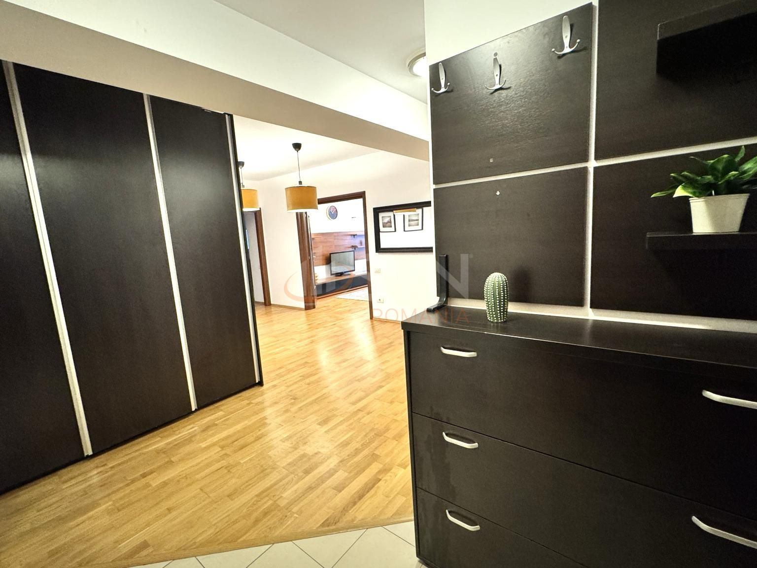 3 camere cu loc parcare subteran inclus Bucuresti/Baneasa