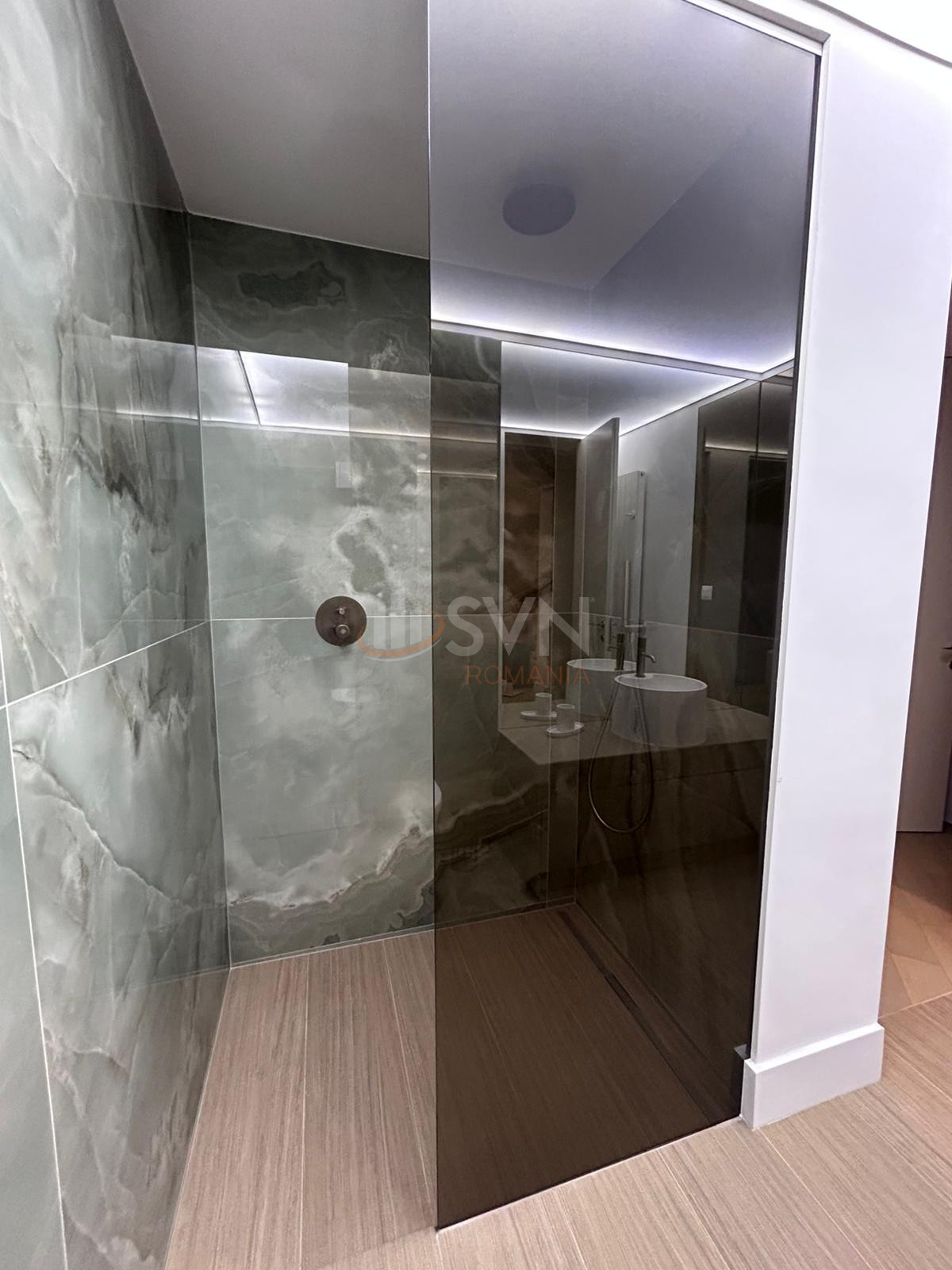 3 camere cu loc parcare subteran inclus Bucuresti/Pipera