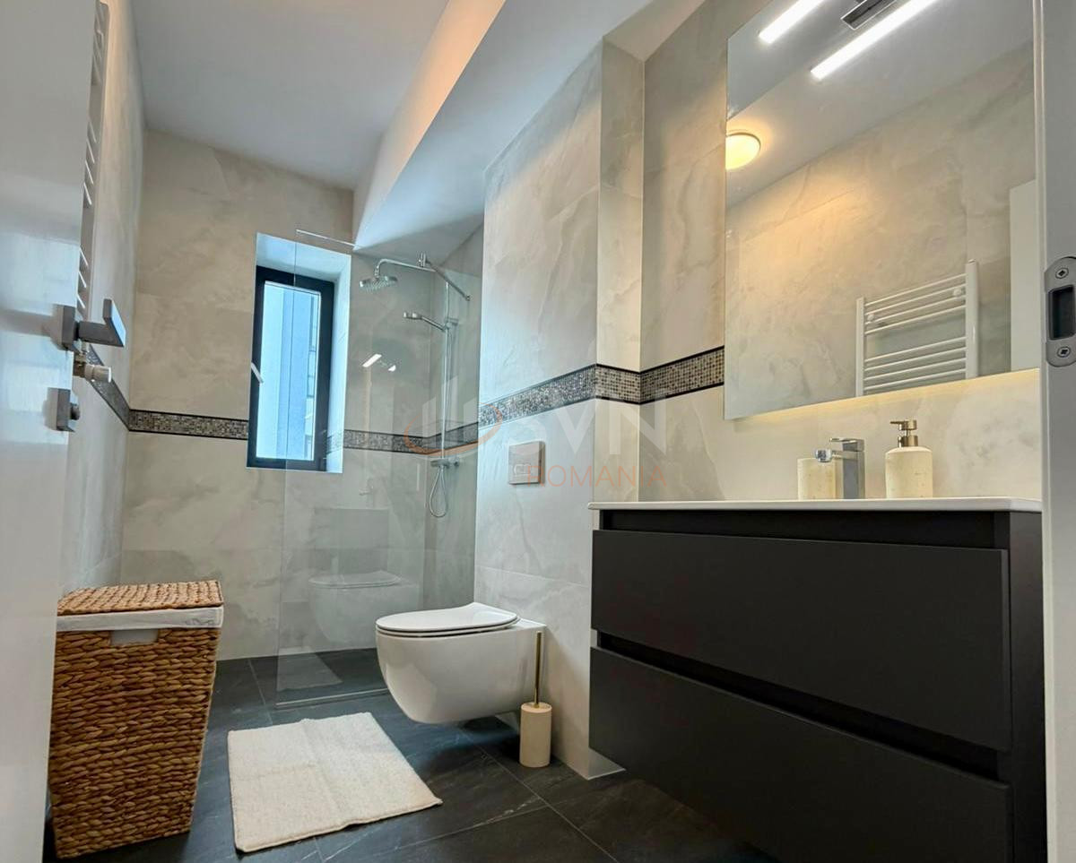 3 camere cu loc parcare subteran inclus Bucuresti/Pipera