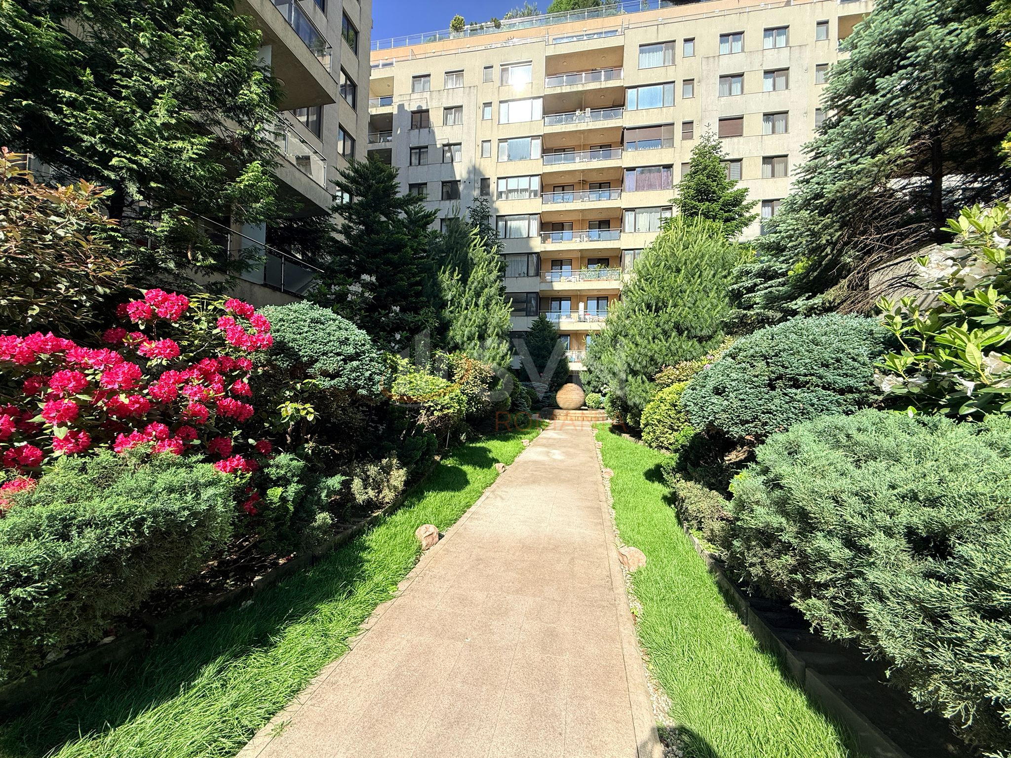 3 camere cu loc parcare subteran inclus Bucuresti/Herastrau