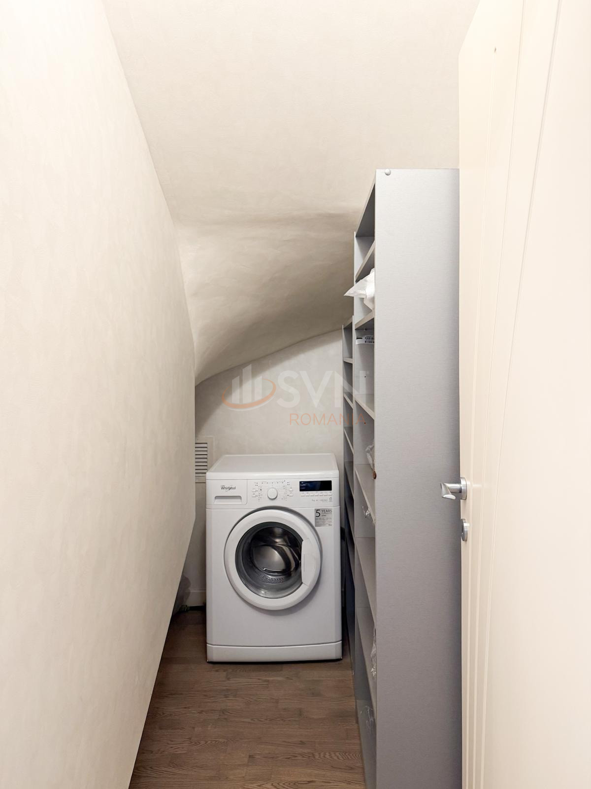 3 camere cu loc parcare subteran inclus Bucuresti/Herastrau