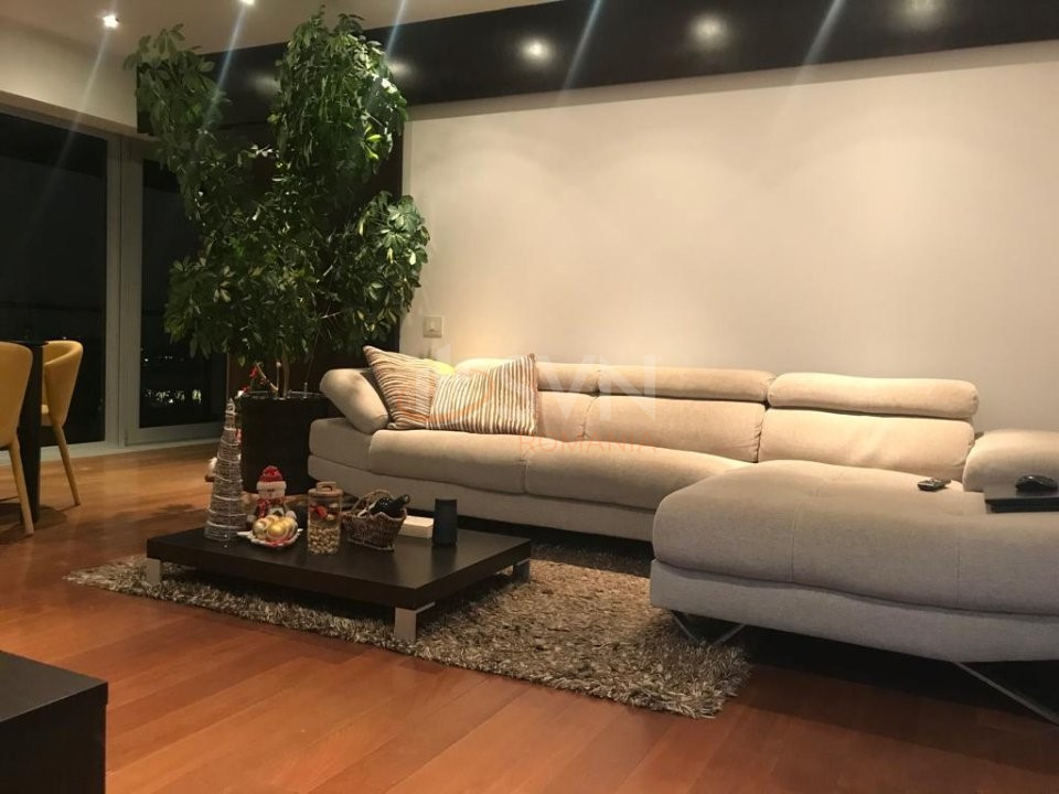 3 camere cu loc parcare subteran inclus Bucuresti/Arcul De Triumf