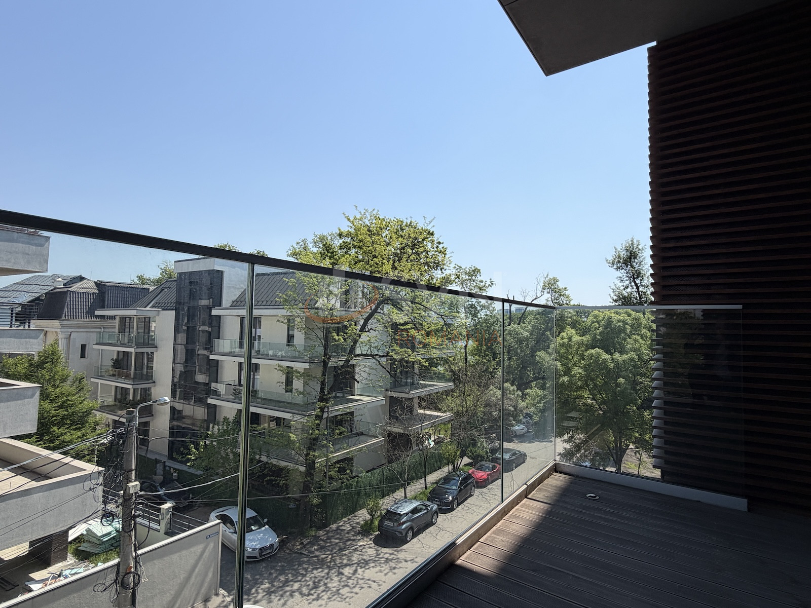 3 camere cu loc parcare subteran inclus Bucuresti/Herastrau