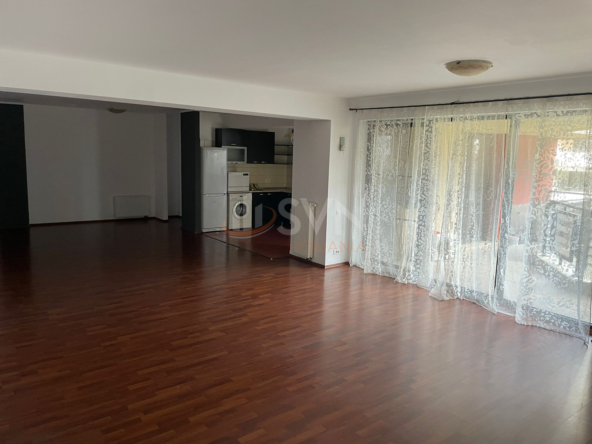 3 camere cu loc parcare subteran inclus Bucuresti/Stefan Cel Mare