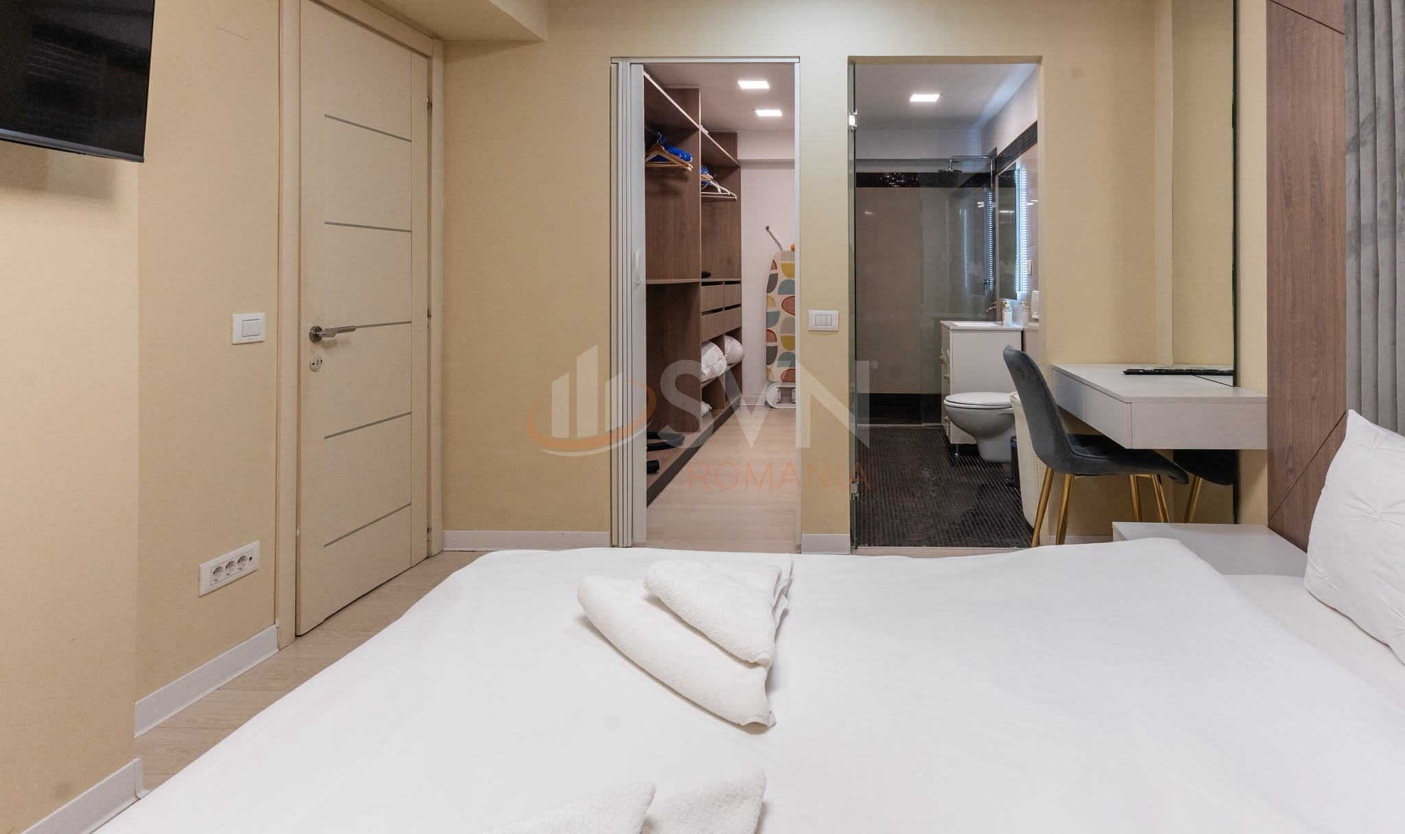 3 camere cu loc parcare subteran inclus Bucuresti/Herastrau