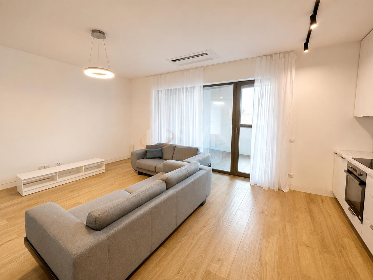 3 camere cu loc parcare subteran inclus Bucuresti/Dacia