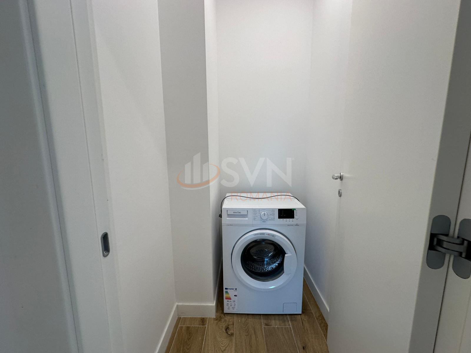3 camere cu loc parcare subteran inclus Bucuresti/Dacia