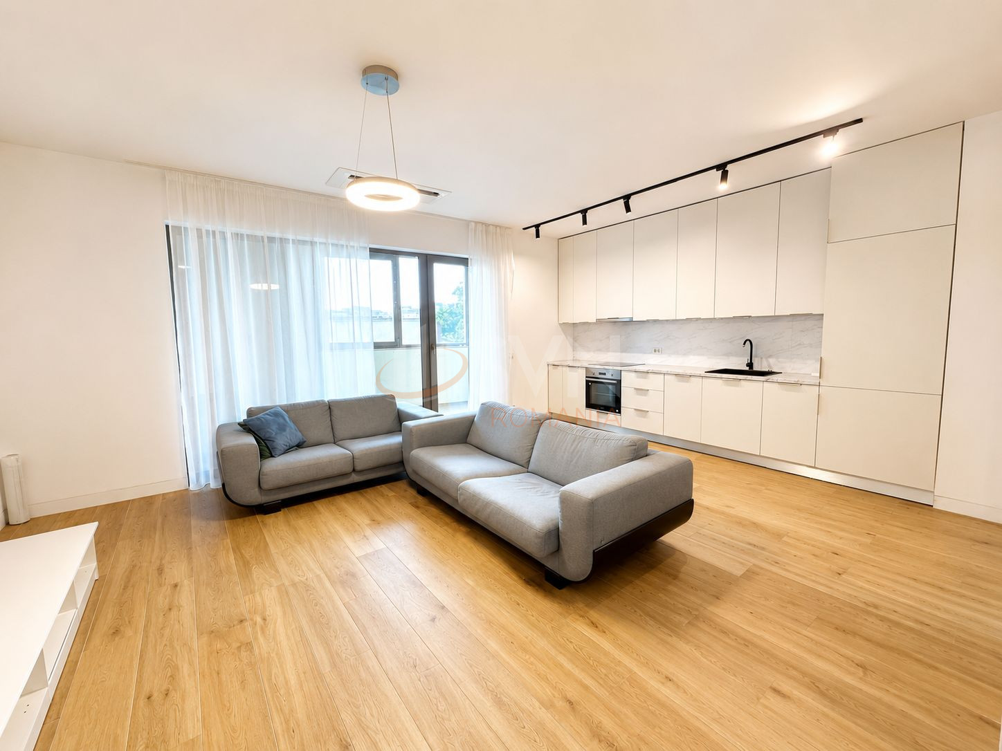 3 camere cu loc parcare subteran inclus Bucuresti/Dacia
