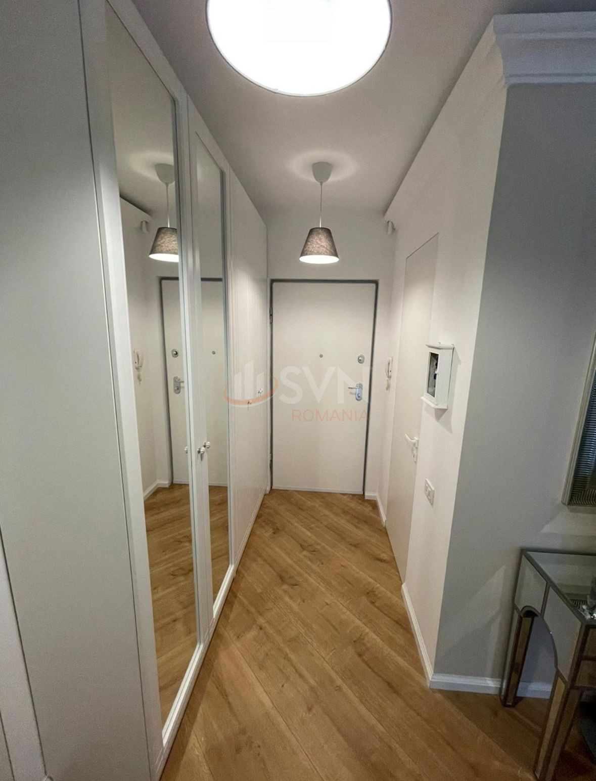 3 camere cu loc parcare subteran inclus Bucuresti/Pipera