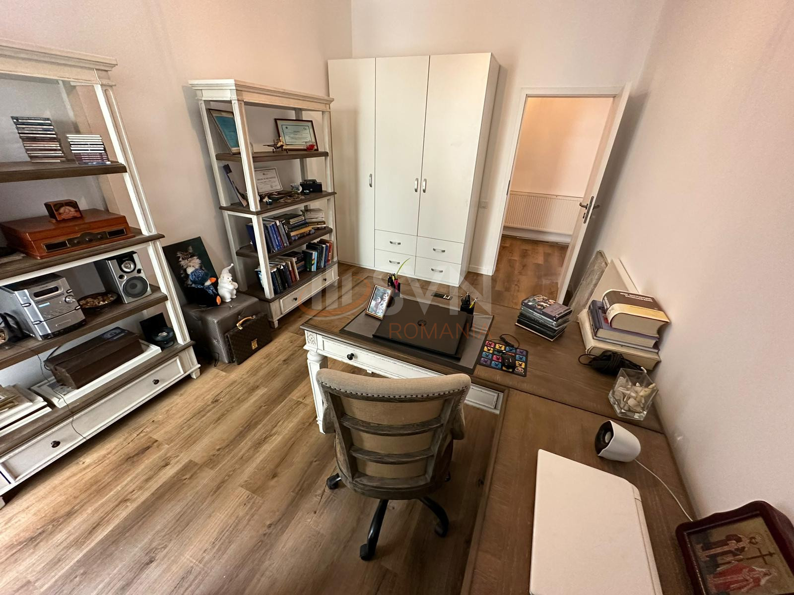 3 camere cu loc parcare subteran inclus Bucuresti/Herastrau