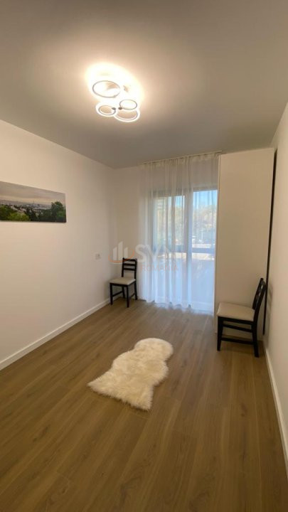 3 camere cu loc parcare subteran inclus Bucuresti/Piata Presei Libere