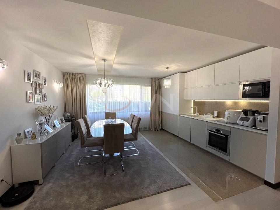 3 camere cu loc parcare subteran inclus Bucuresti/Straulesti