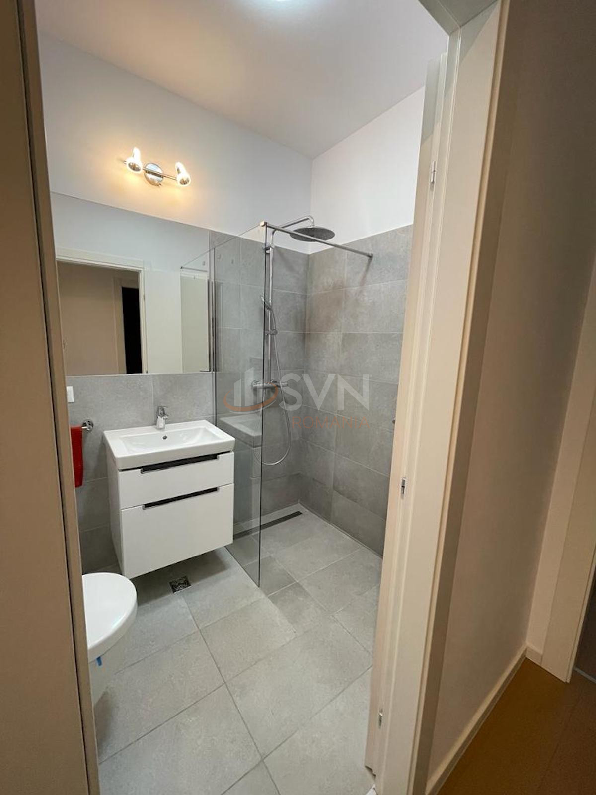 3 camere cu loc parcare subteran inclus Bucuresti/Baneasa