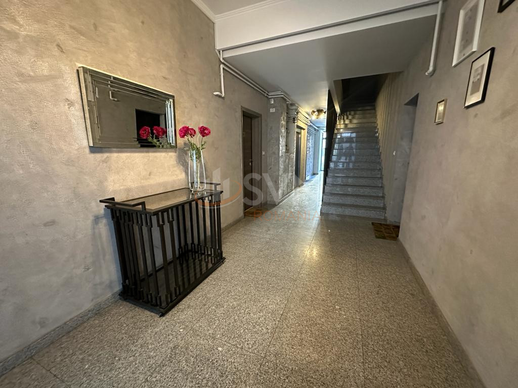 3 camere cu loc parcare subteran inclus Bucuresti/Herastrau