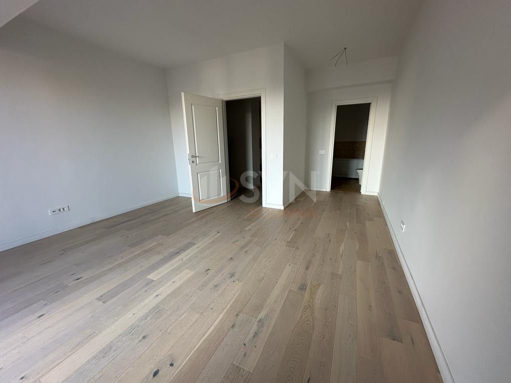 3 camere cu loc parcare subteran inclus Bucuresti/Herastrau