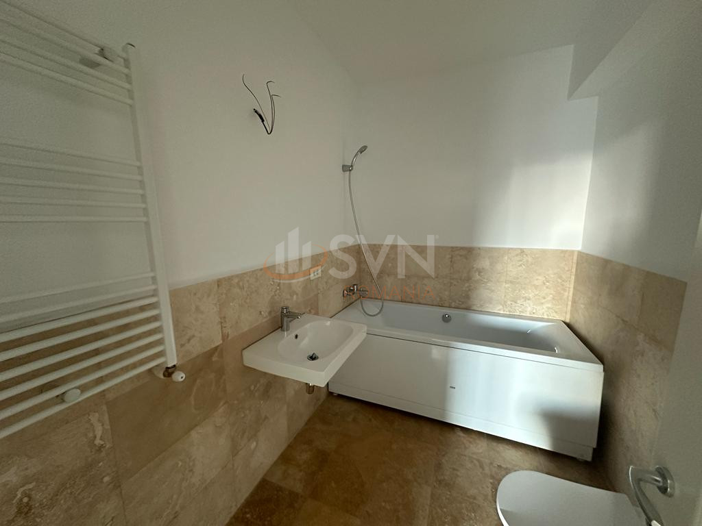 3 camere cu loc parcare subteran inclus Bucuresti/Herastrau