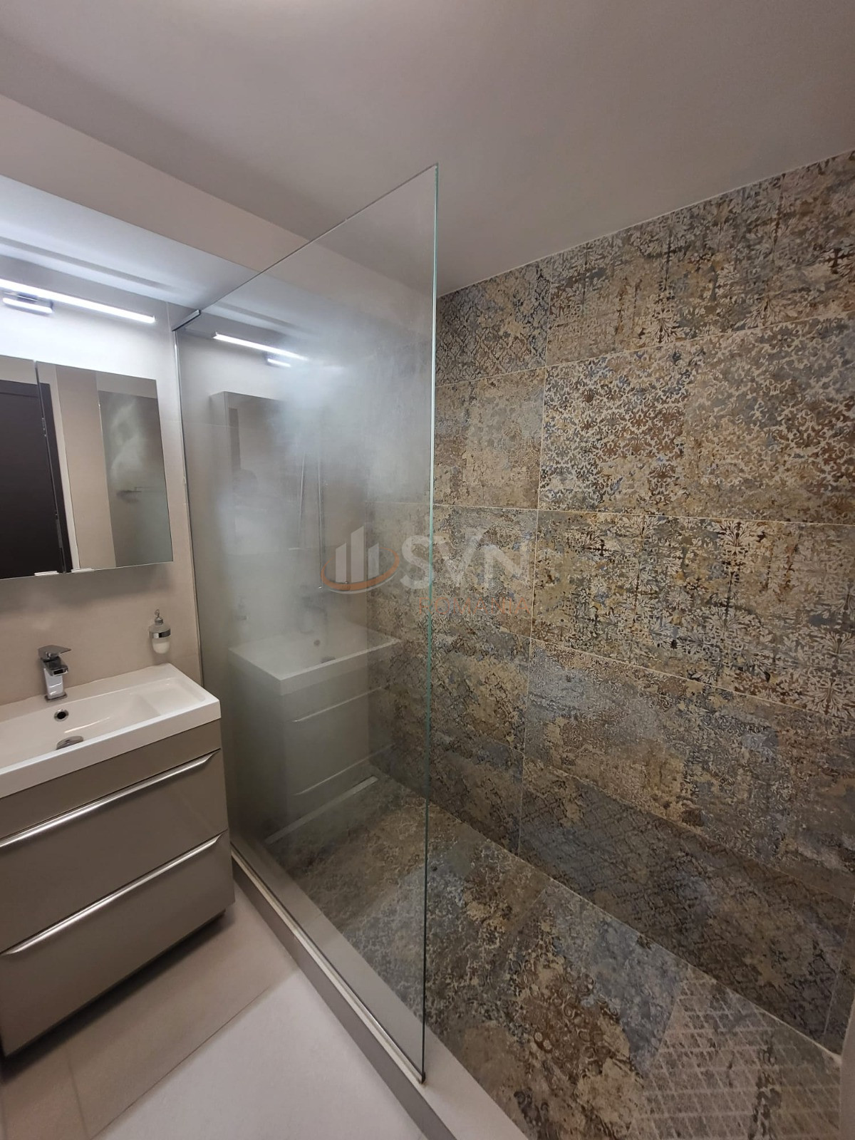 3 camere cu loc parcare subteran inclus Bucuresti/Floreasca