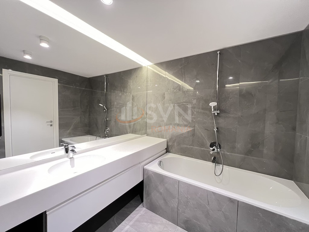 3 camere cu loc parcare subteran inclus Bucuresti/Herastrau