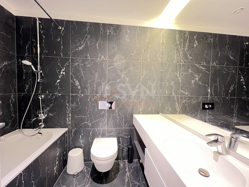 3 camere cu loc parcare subteran inclus Bucuresti/Herastrau
