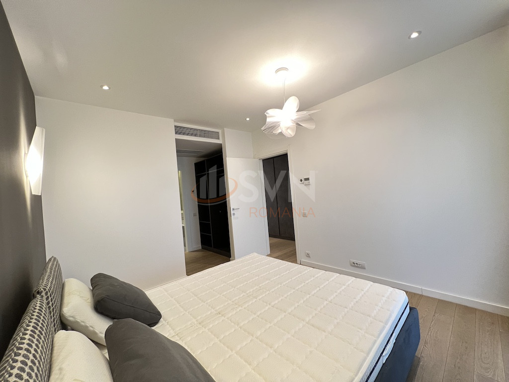 3 camere cu loc parcare subteran inclus Bucuresti/Herastrau