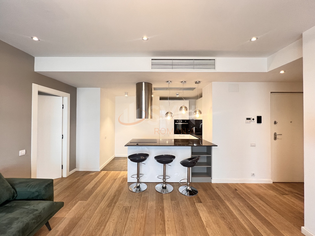 3 camere cu loc parcare subteran inclus Bucuresti/Herastrau