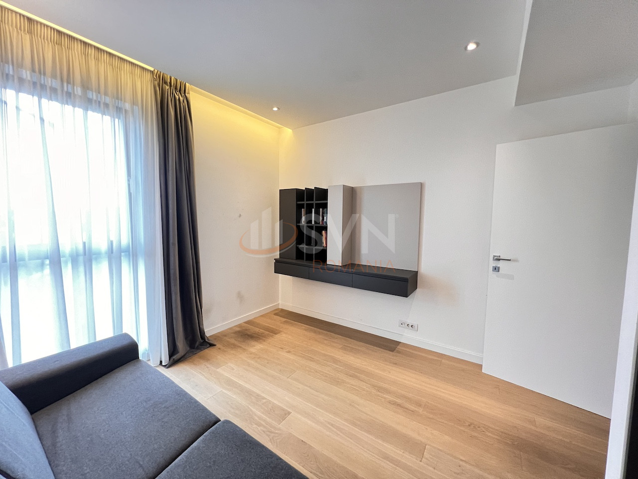 3 camere cu loc parcare subteran inclus Bucuresti/Herastrau