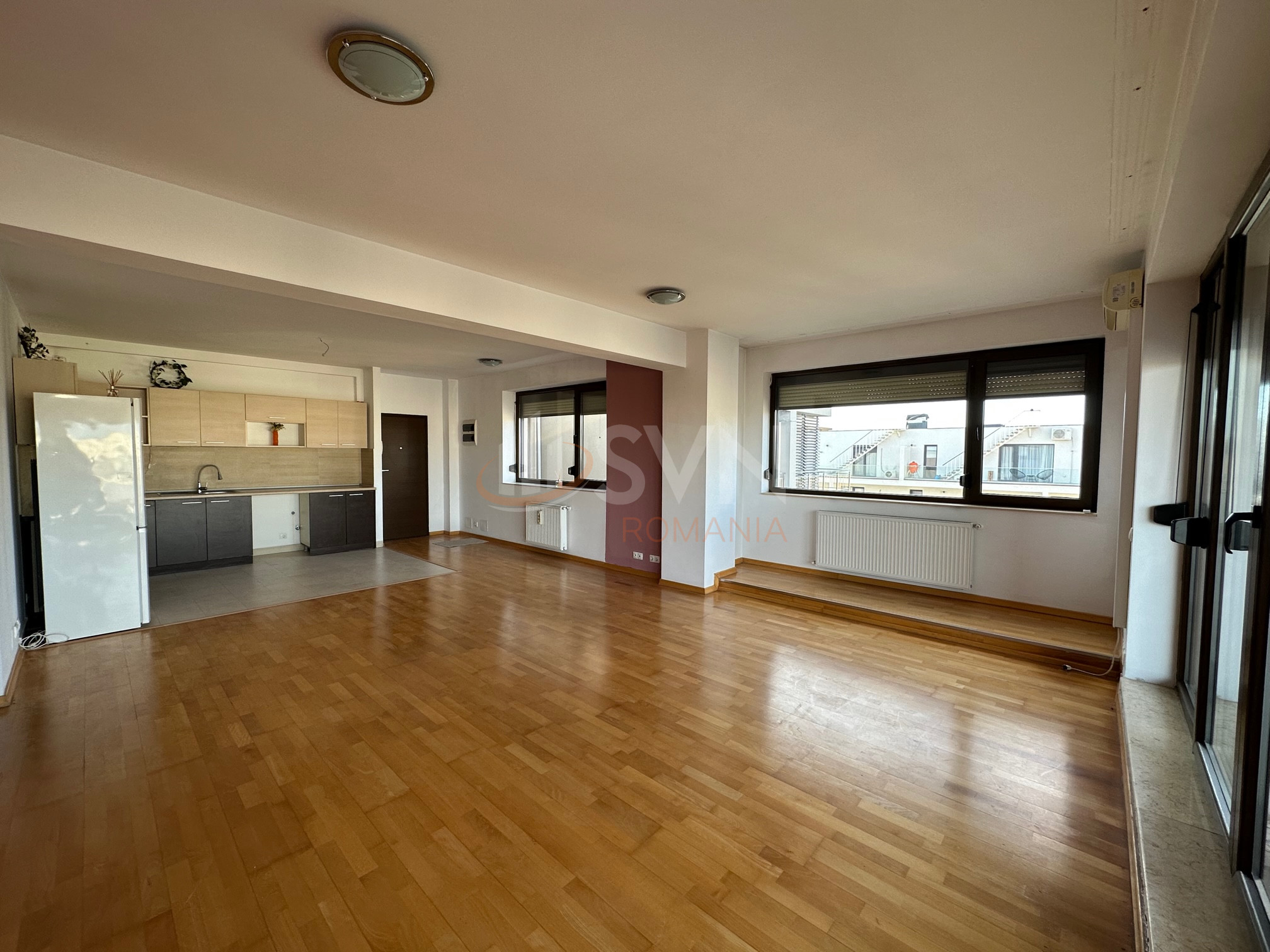 3 camere cu loc parcare subteran inclus Bucuresti/Pipera