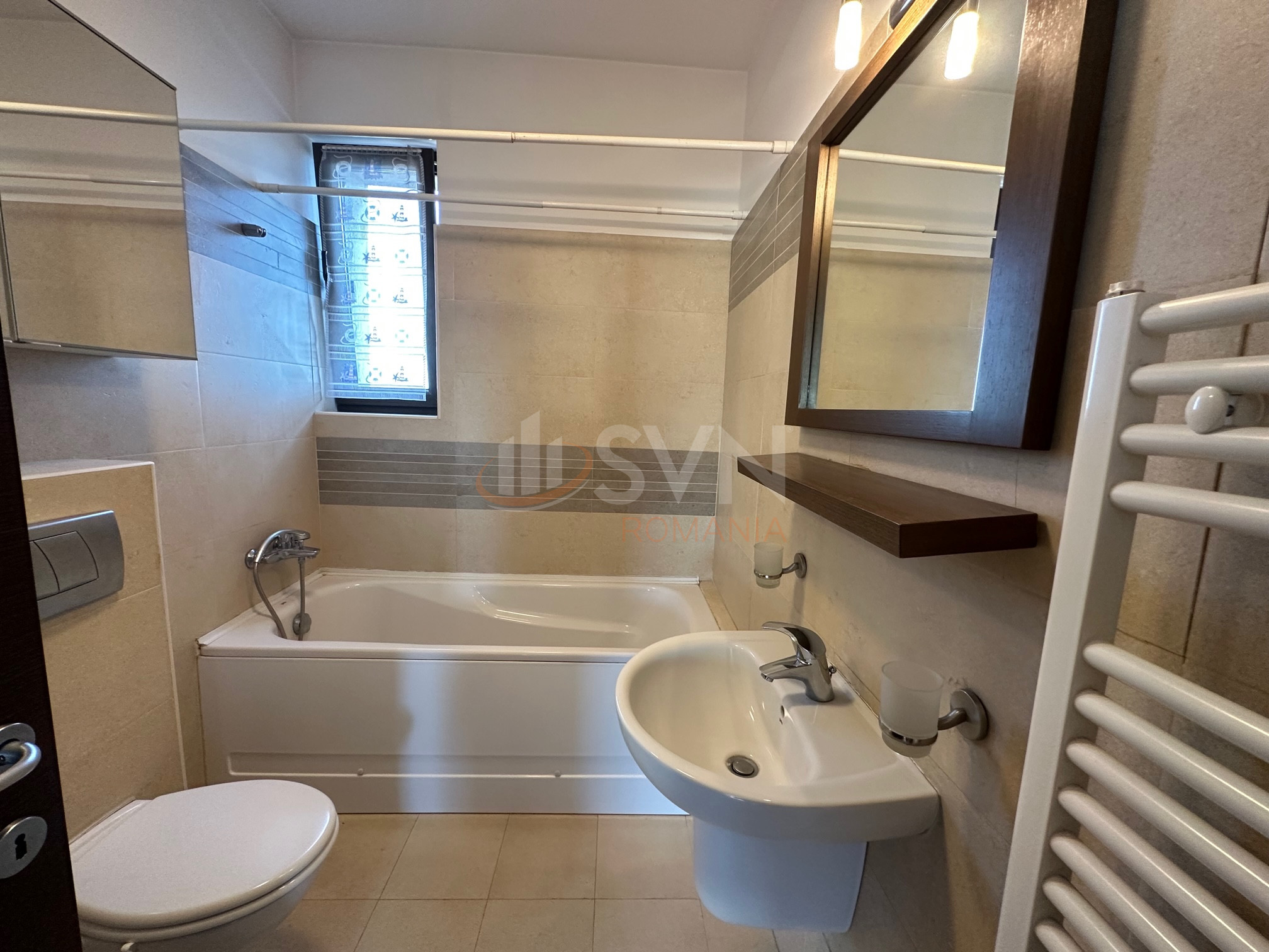 3 camere cu loc parcare subteran inclus Bucuresti/Pipera