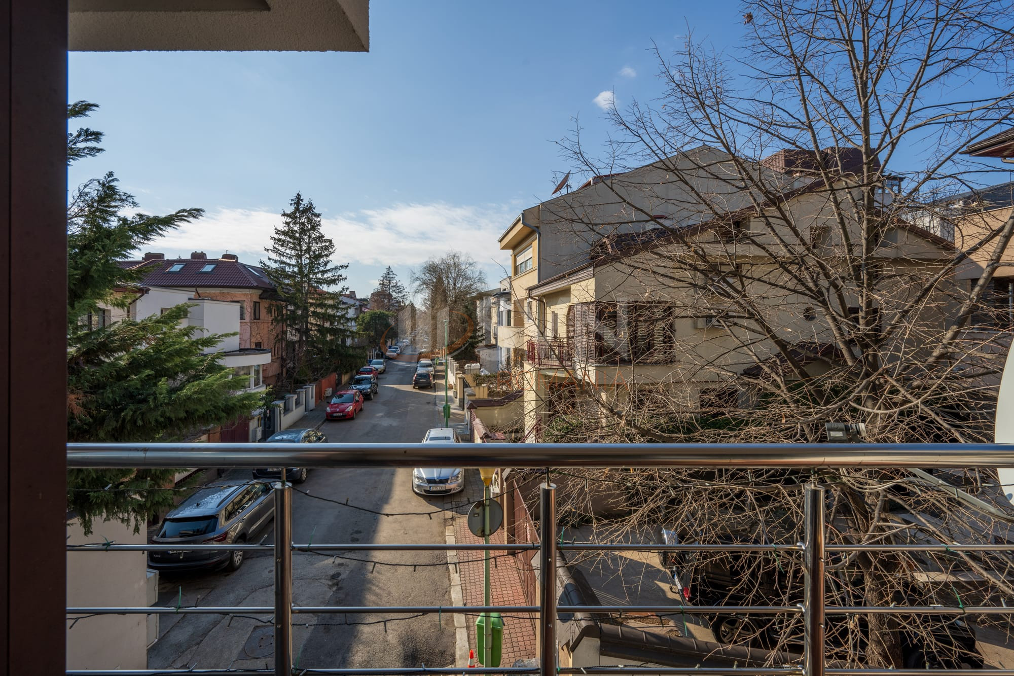 3 camere cu loc parcare subteran inclus Bucuresti/Dorobanti