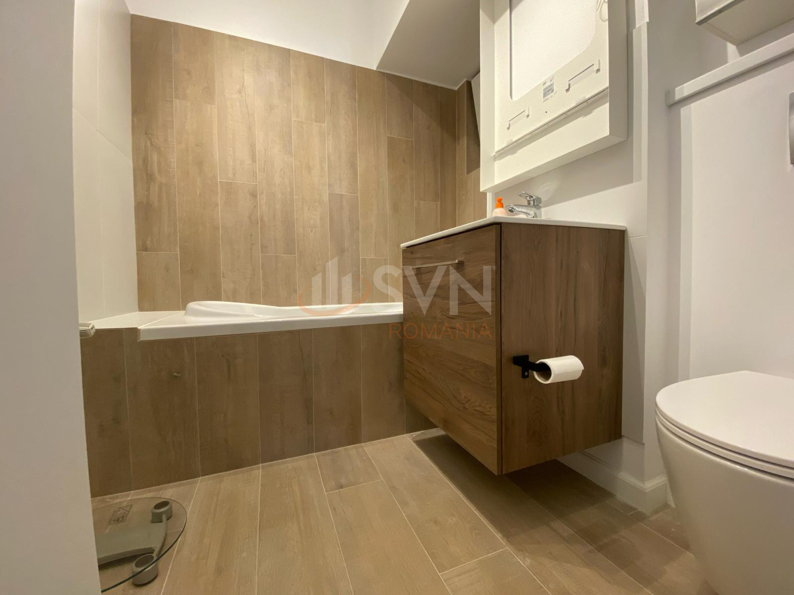 3 camere cu loc parcare subteran inclus Bucuresti/Piata Alba Iulia