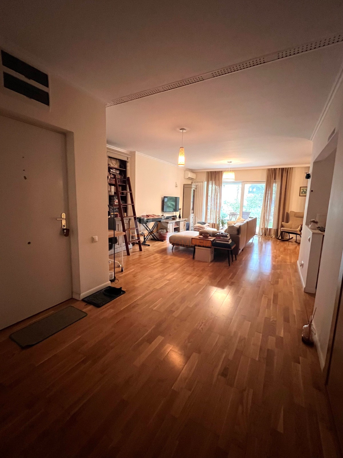 3 camere cu loc parcare subteran inclus Bucuresti/Pipera