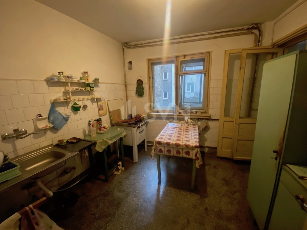 3 camere cu loc parcare subteran inclus Bucuresti/Calea Victoriei